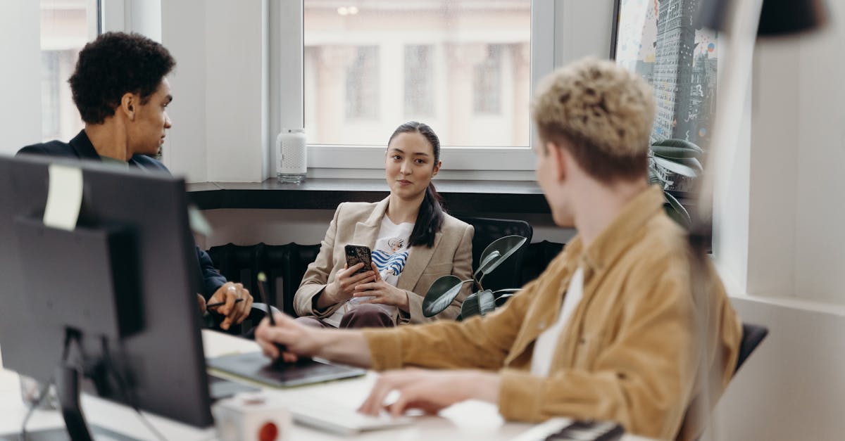 7 Best Google Meet Alternatives in 2026 (Free & Paid)