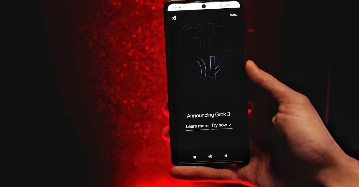Gemini vs Grok 2026: Google AI vs Elon's X Chatbot Compared